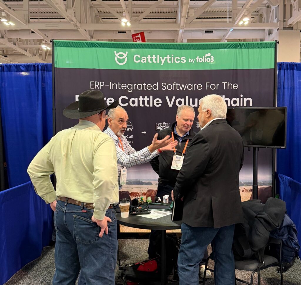 cattlytics booth
